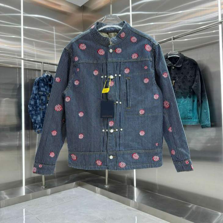 Picture of LV Sweater Suits _SKULVsz46-52M-2XLhgntx2941207